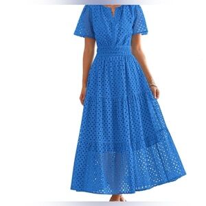 Pretty Garden Blue Eyelet Maxi Lined Dress Size Large NWT